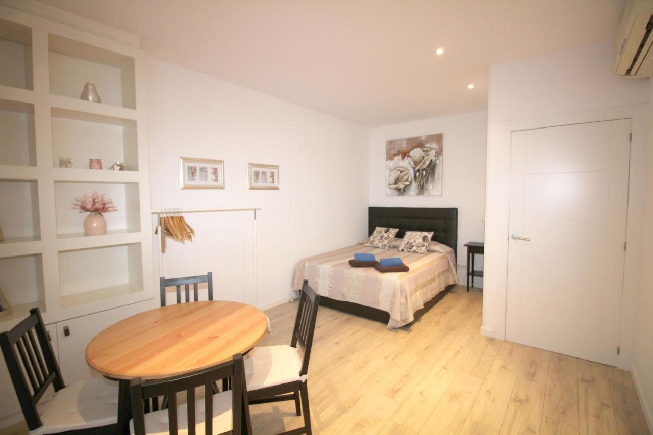 Habitaciones Luminosas Барселона Экстерьер фото