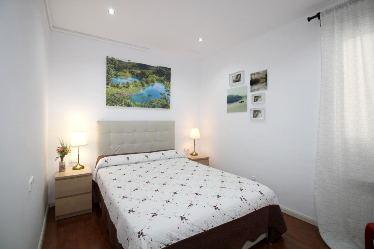 Habitaciones Luminosas Барселона Экстерьер фото