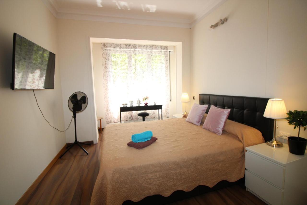 Habitaciones Luminosas Барселона Экстерьер фото