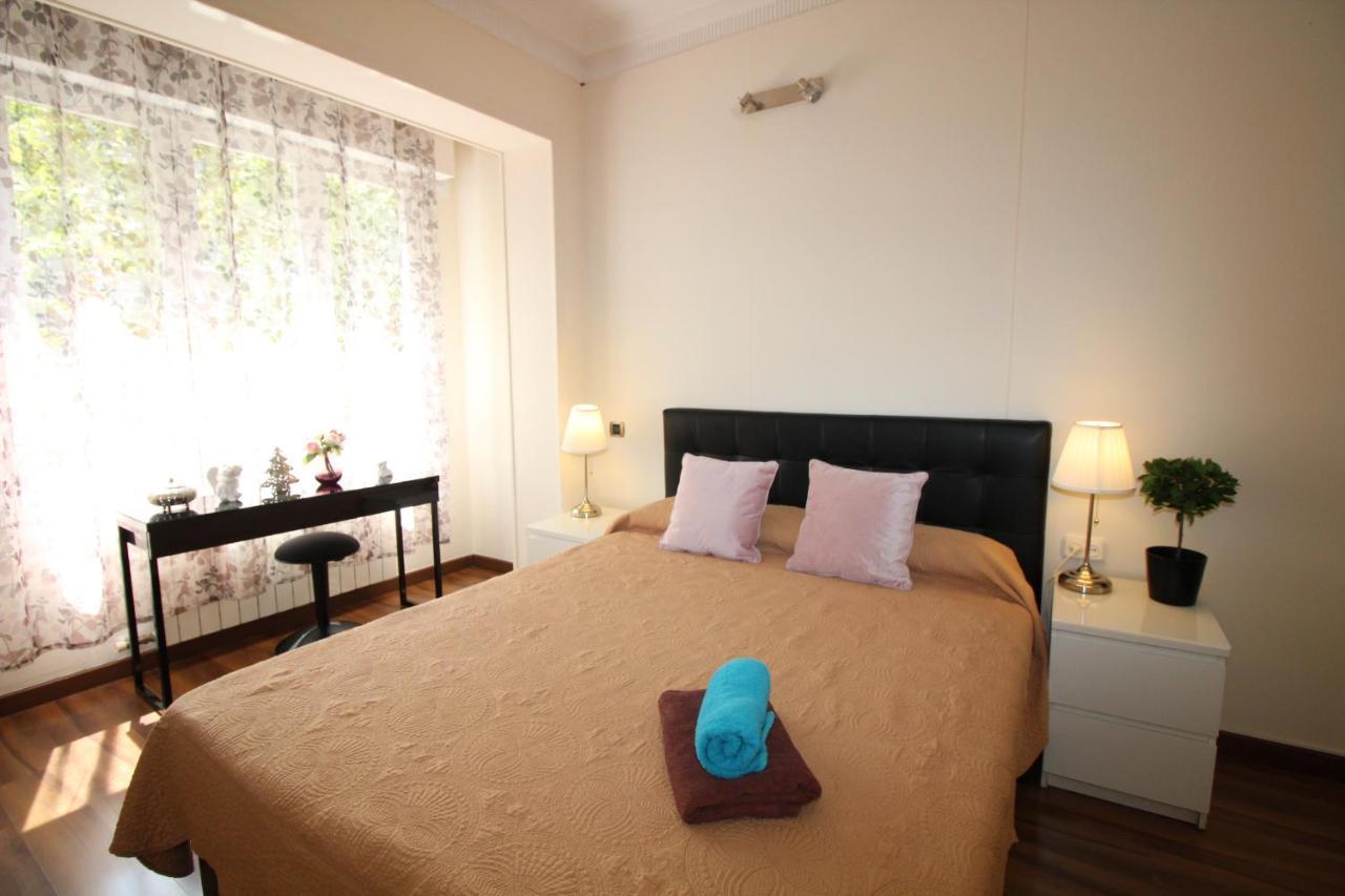 Habitaciones Luminosas Барселона Экстерьер фото